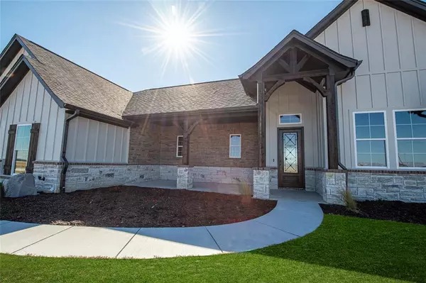 Azle, TX 76020,454 Collum View