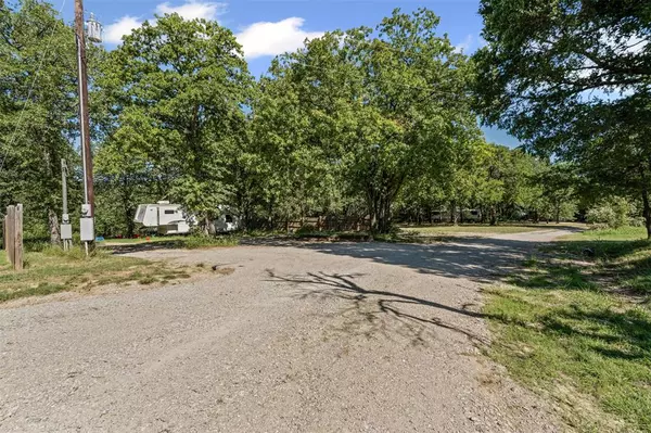Paradise, TX 76073,813 County Road 3680