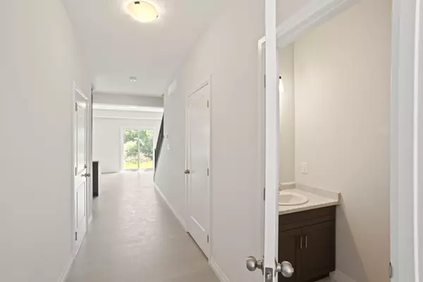 London South, ON N6P 1H3,6989 Heathwoods AVE