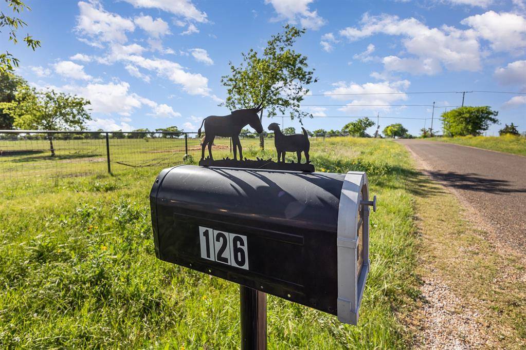 Waxahachie, TX 75167,126 Bethel Road