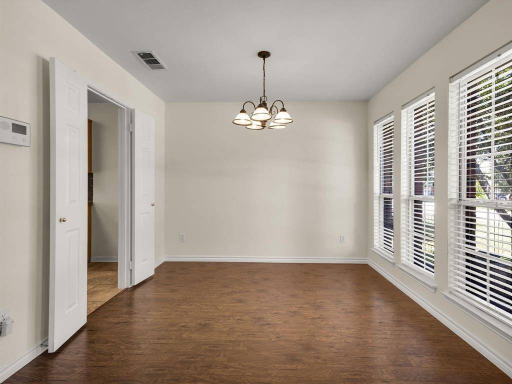 Lake Dallas, TX 75065,328 Ashley Oak Lane