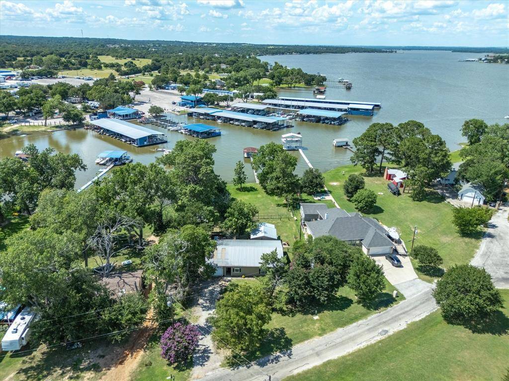 11335 Eustace Drive, Azle, TX 76020