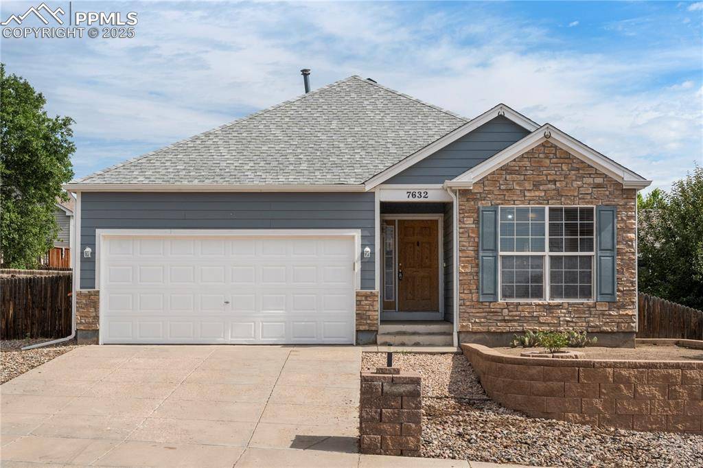 7632 Fiona LN, Fountain, CO 80817