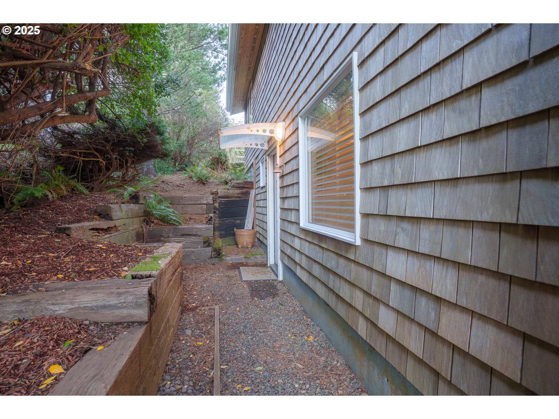 Manzanita, OR 97130,8120 NEHALEM RD