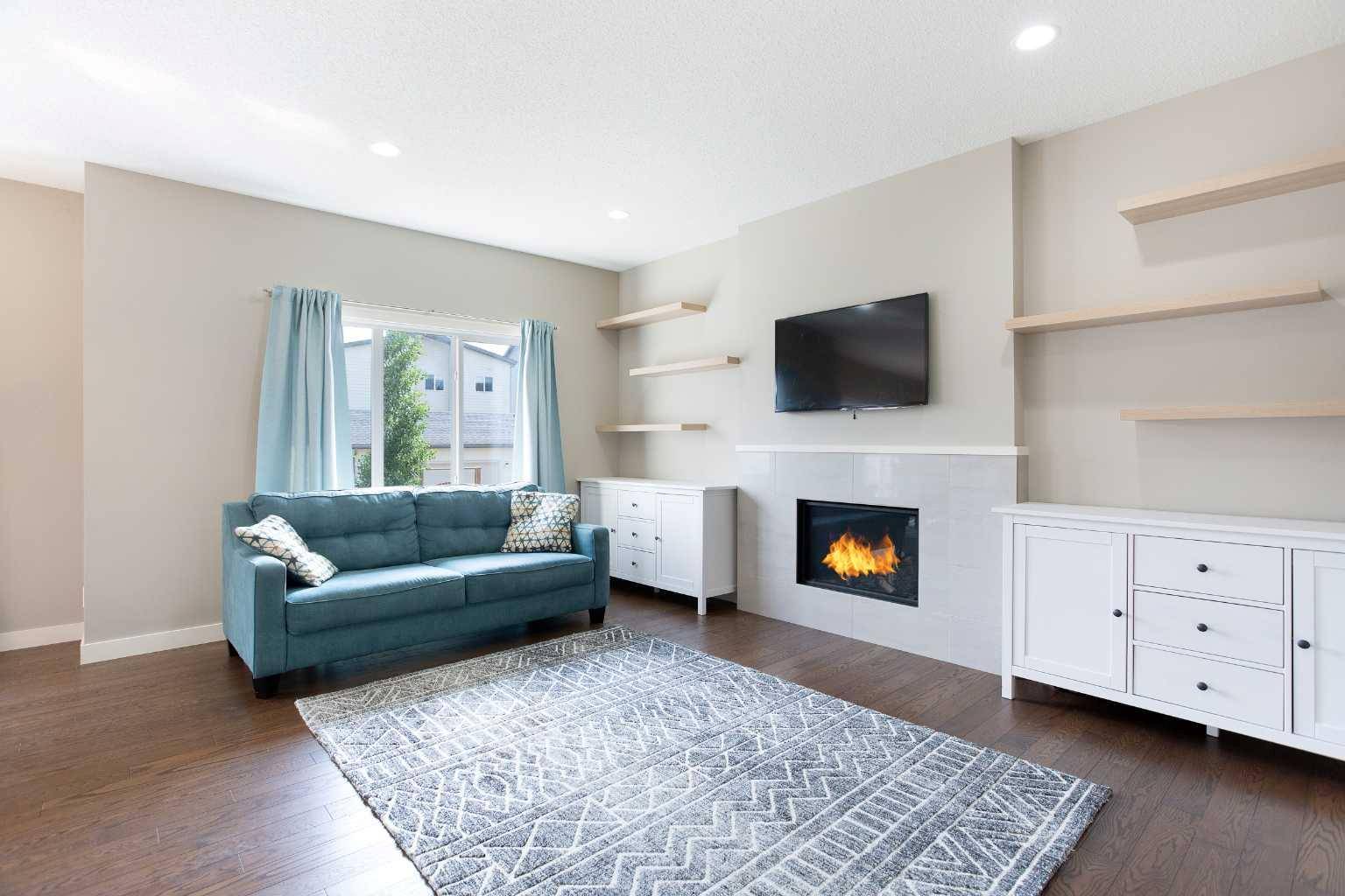 Calgary, AB T2X 2J3,111 Walden HTS Southeast