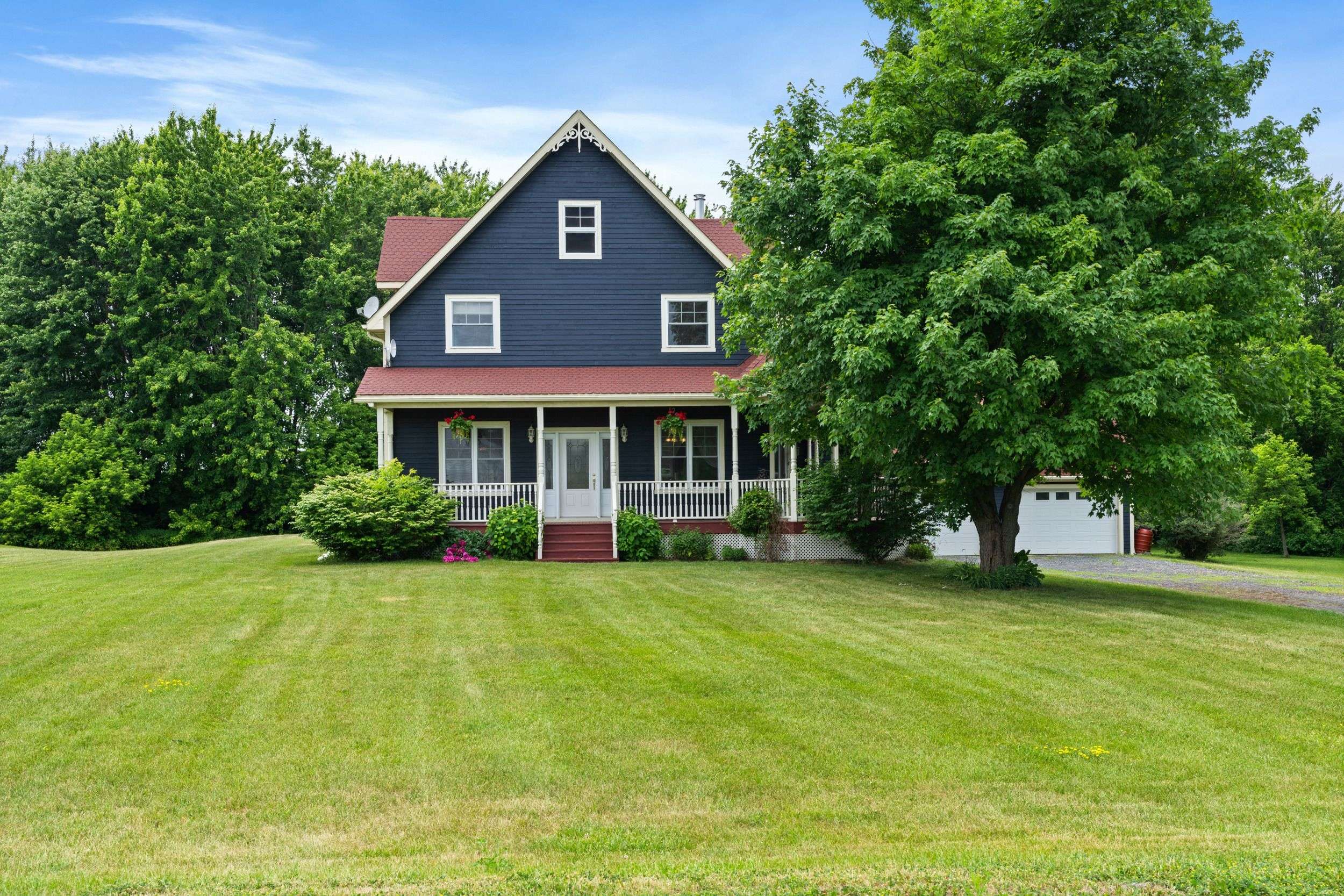 South Glengarry, ON K0C 1E0,21479 Maccuaig DR