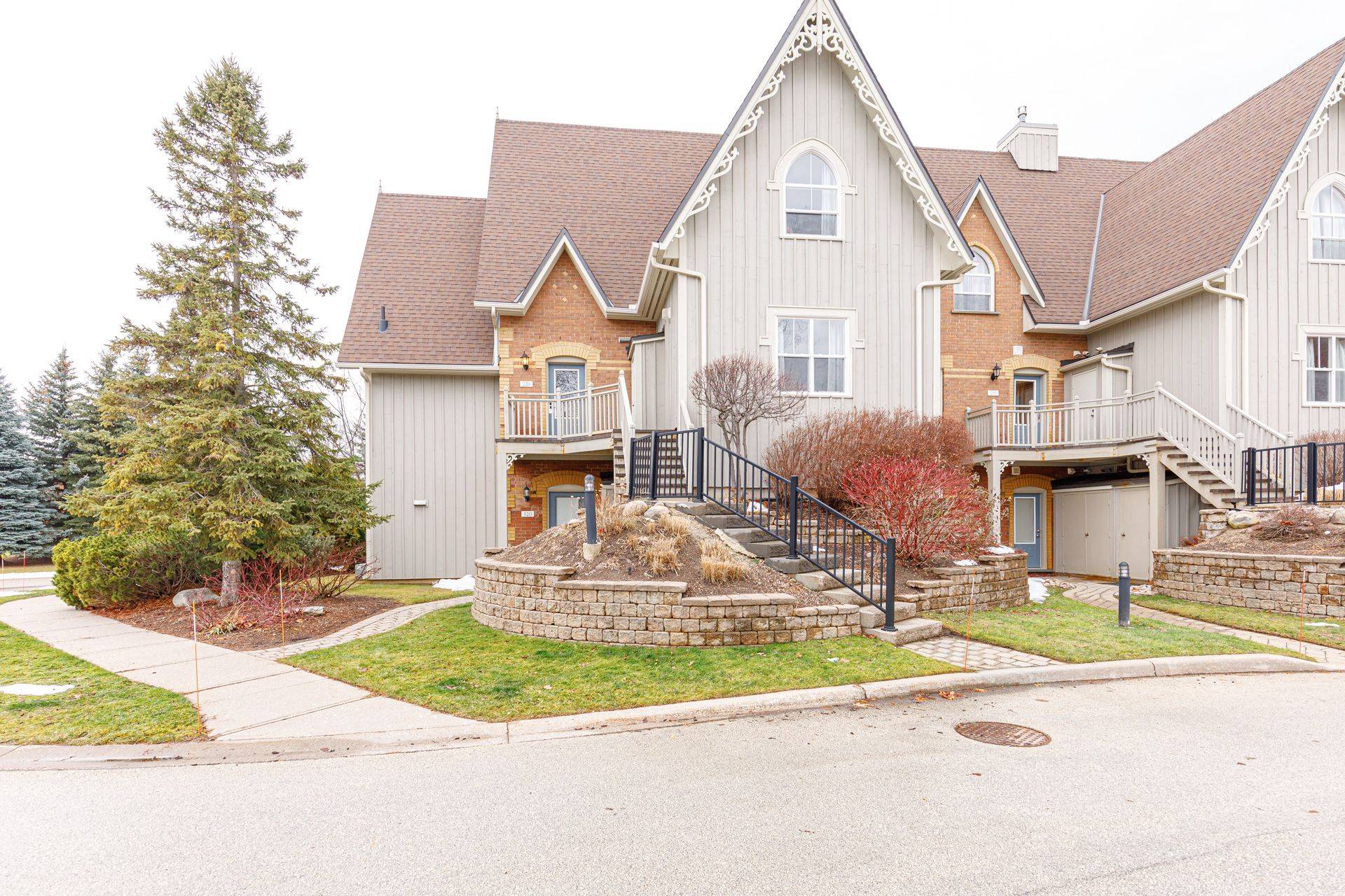 184 Snowbridge WAY #120, Blue Mountains, ON L9Y 3Z2