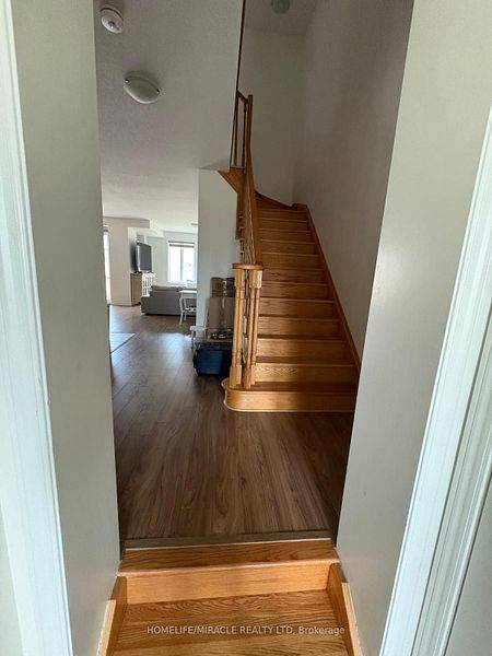 Tillsonburg, ON N4G 0J7,24 Beretta ST