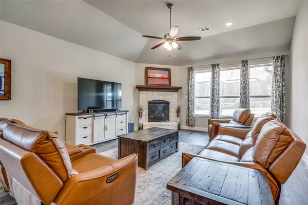 Little Elm, TX 75068,9820 Surveyor Road