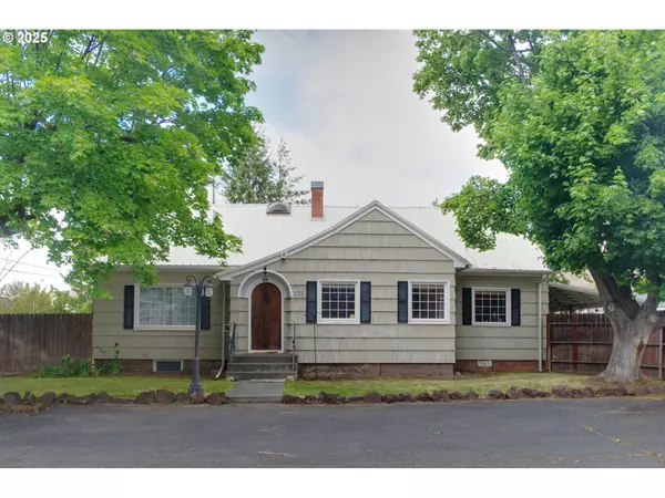 175 W BALTIMORE ST, Heppner, OR 97836