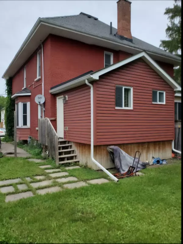 Oshawa, ON L1H 1N4,185 Arthur ST