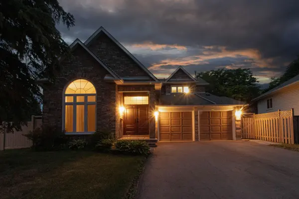 East Gwillimbury, ON L0G 1M0,87 Royal Amber CRES