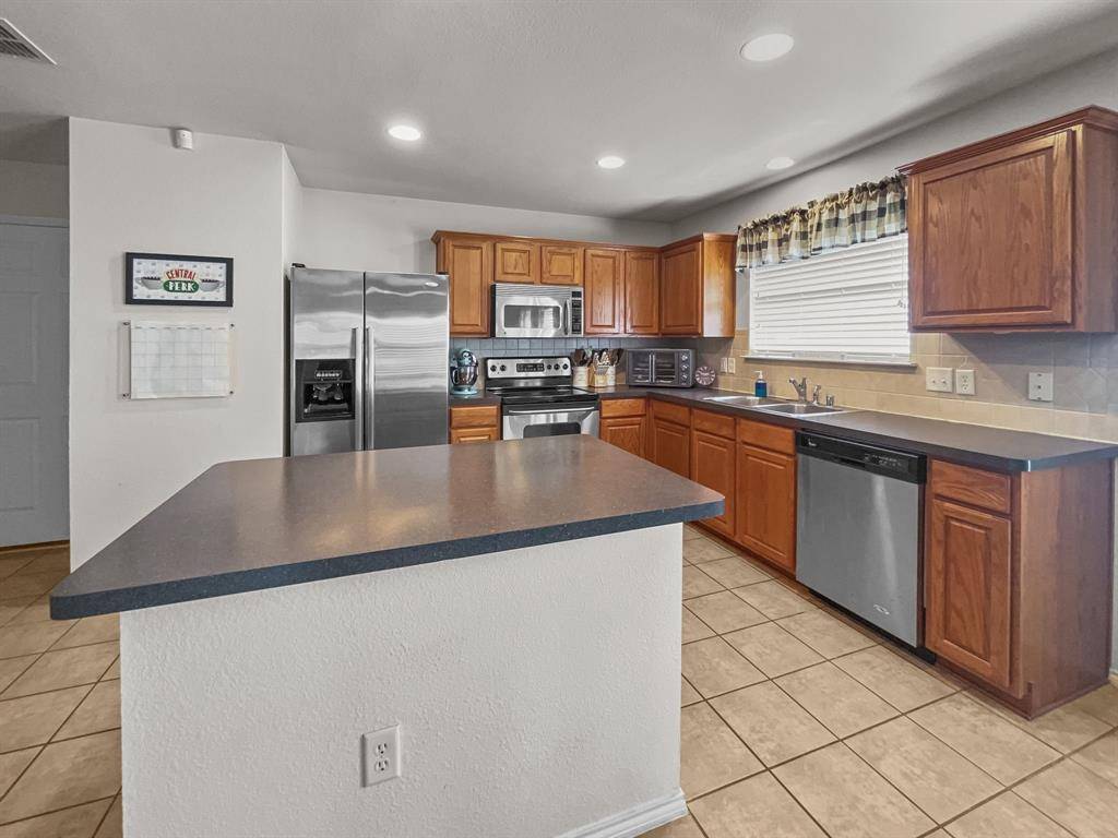 Cross Roads, TX 76227,8828 King Ranch Drive