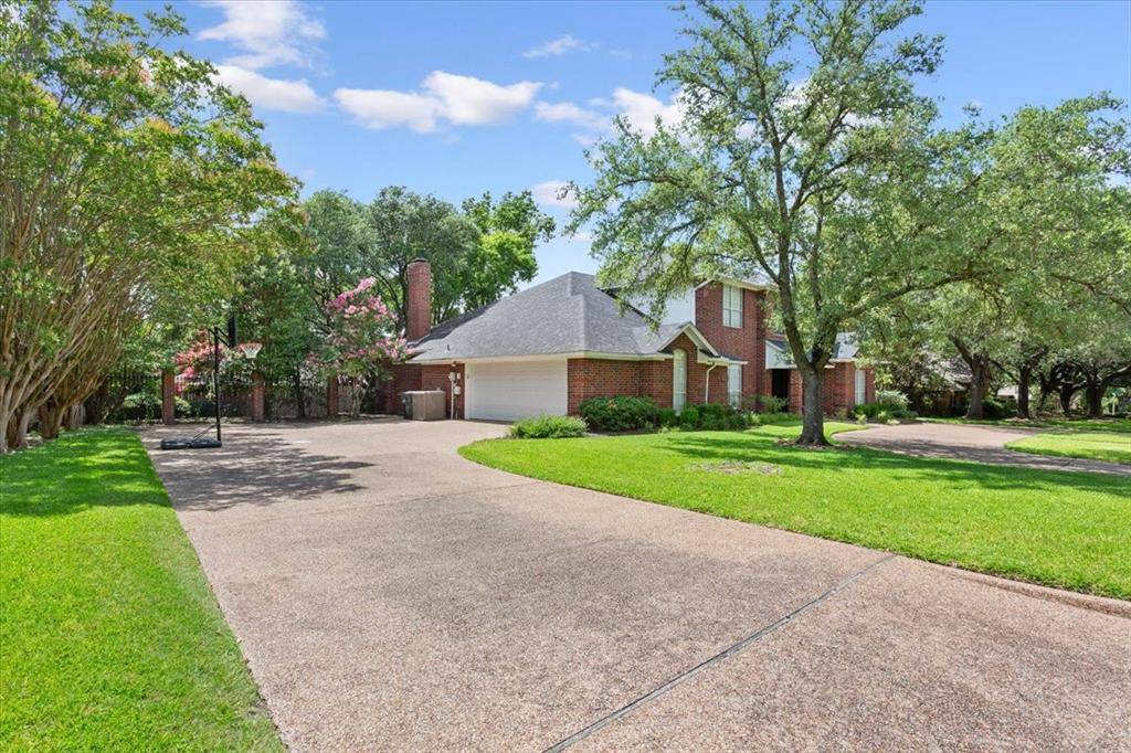 Woodway, TX 76712,10003 Willow Bend Drive