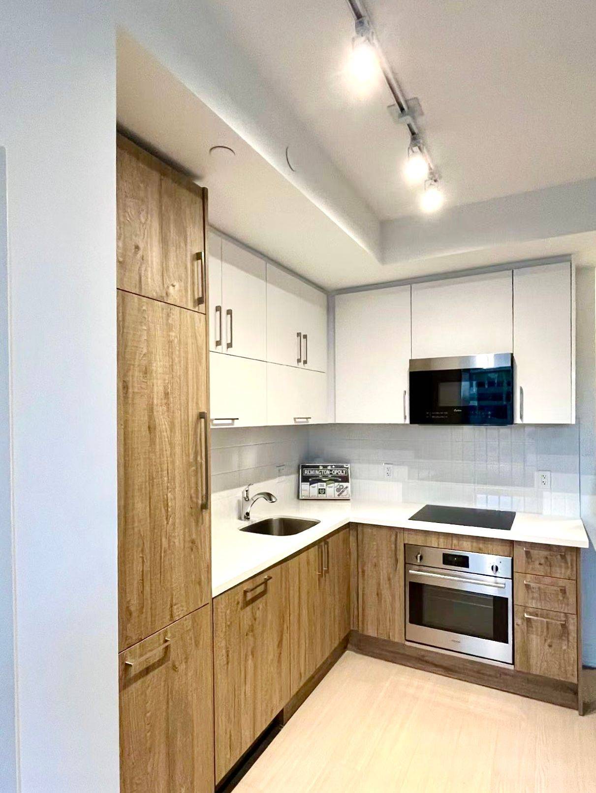 38 Andre De Grasse ST #D415, Markham, ON L6G 0G4