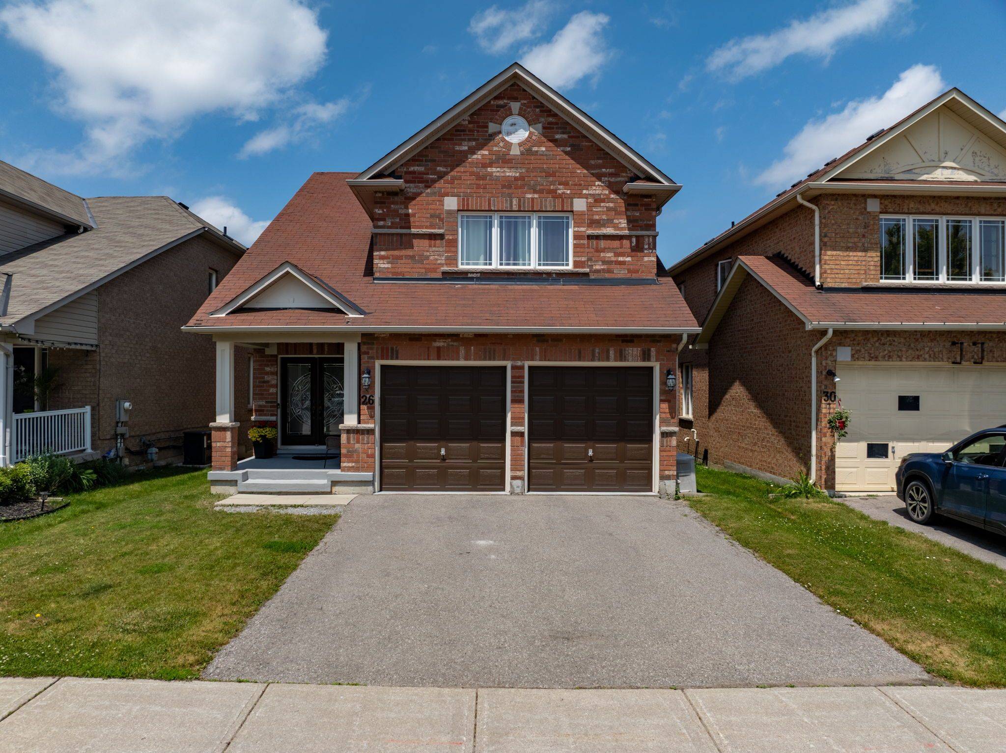 Aurora, ON L4G 0E6,26 Ivy Jay CRES