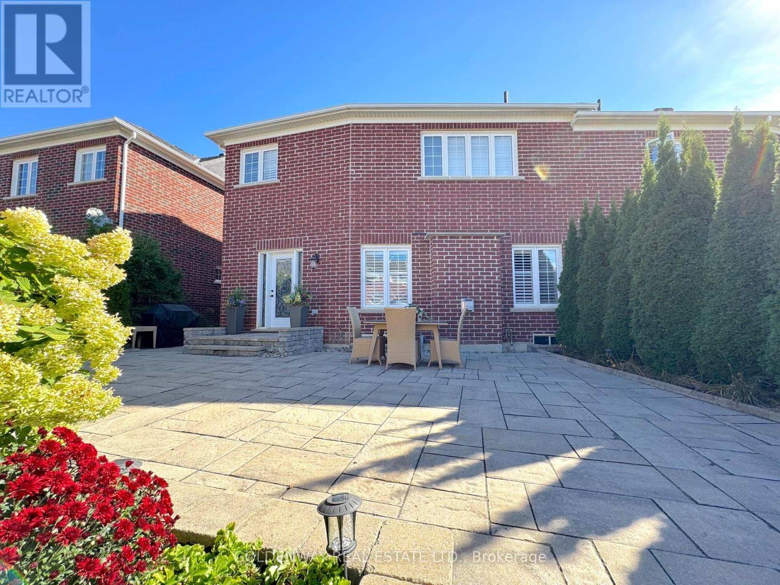 Markham, ON L6C 0K1,215 Angus Glen BLVD