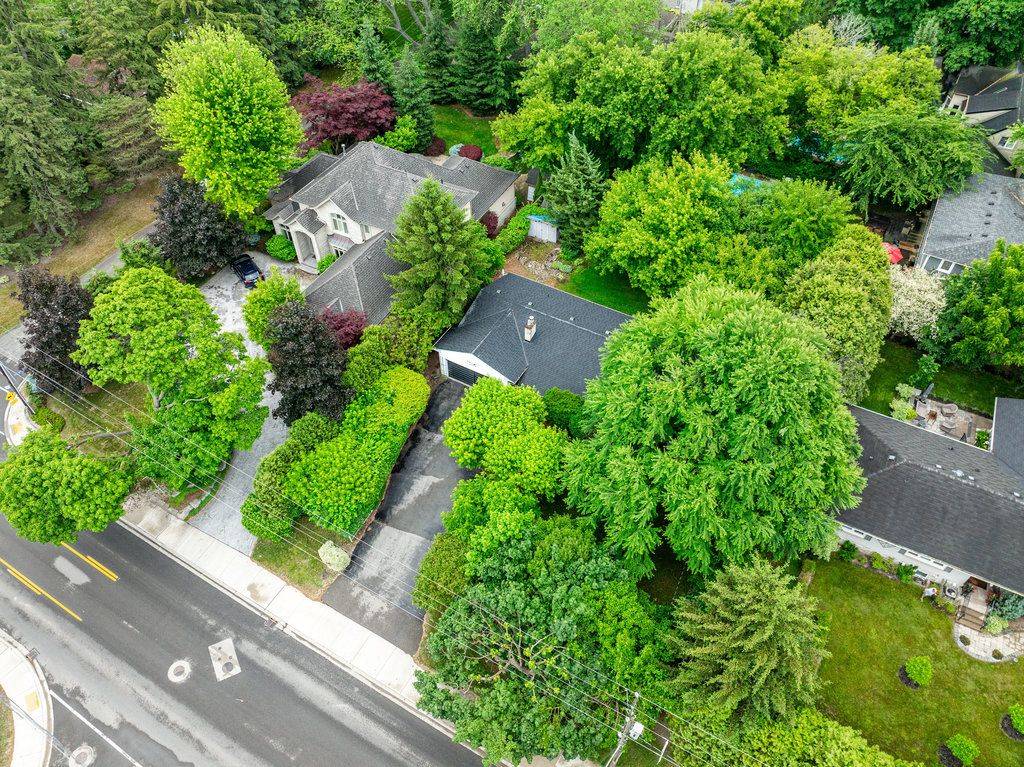 Burlington, ON L7L 1A8,4312 Lakeshore RD