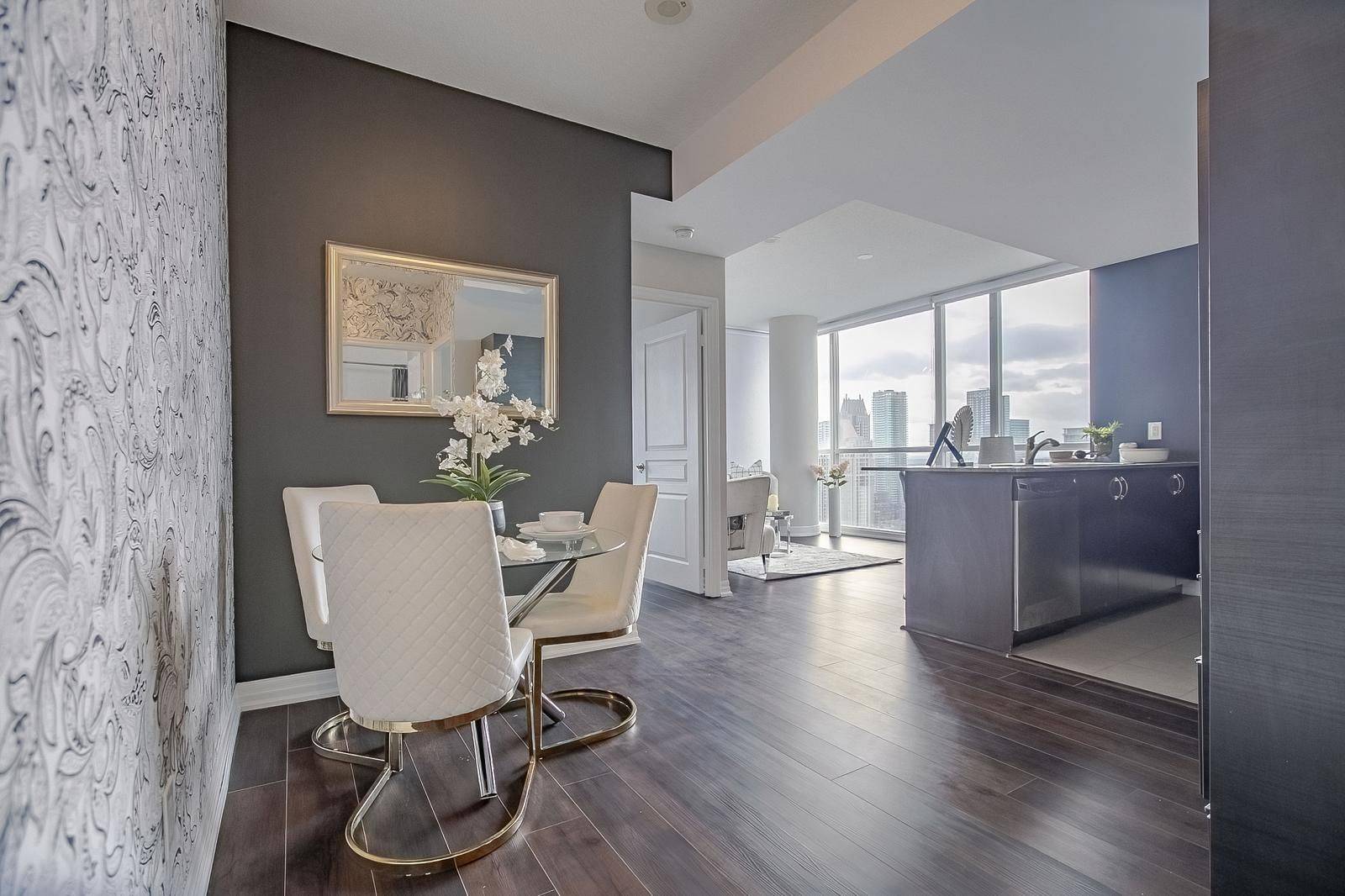 Mississauga, ON L5B 0E8,223 Webb DR #2913