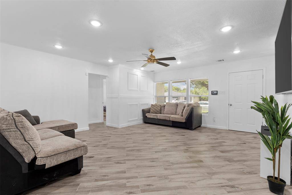 Benbrook, TX 76126,1035 Warden Street