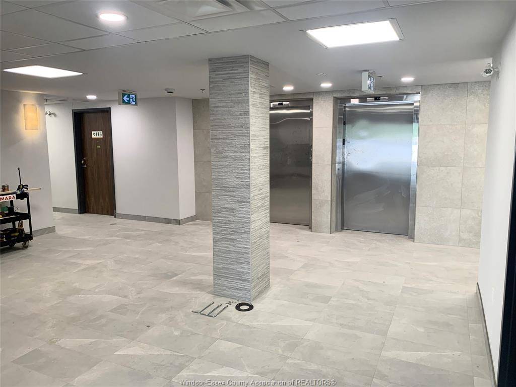 Mcgregor, ON N0R 1J0,1 Parnell Street #B-2