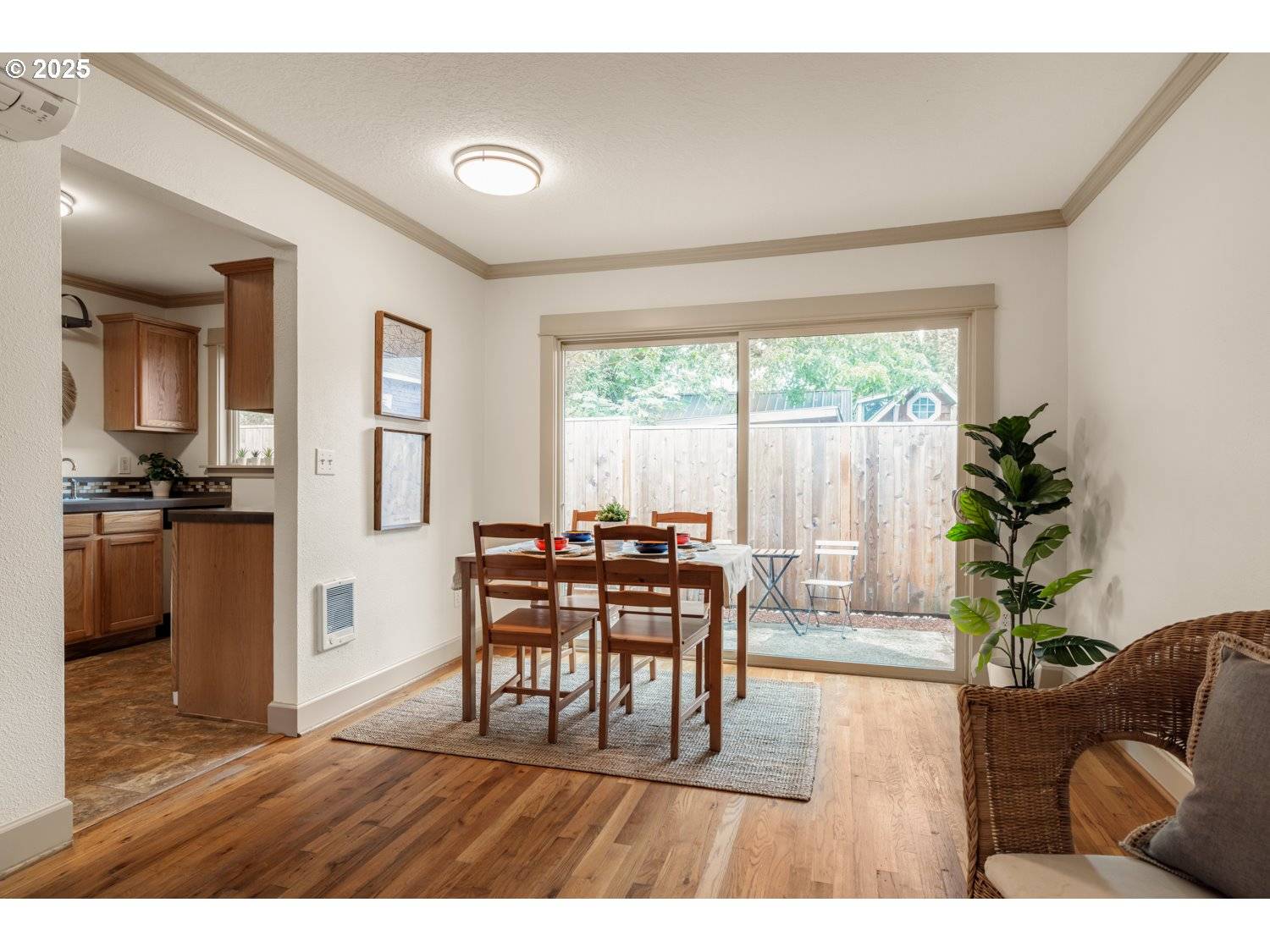 Portland, OR 97203,9334 N LOMBARD ST #7