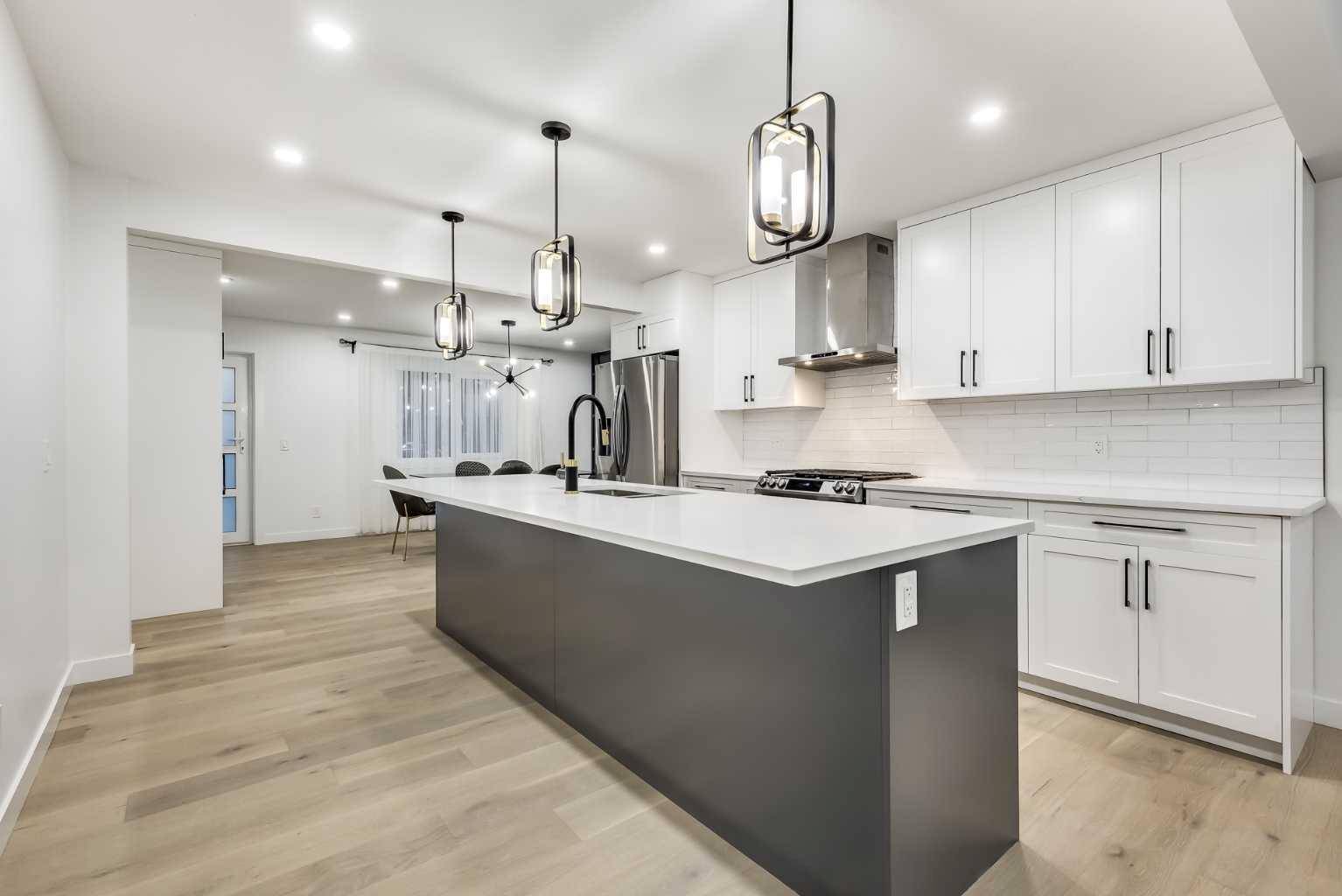 Calgary, AB T2V 1B1,7216 5 ST Southwest