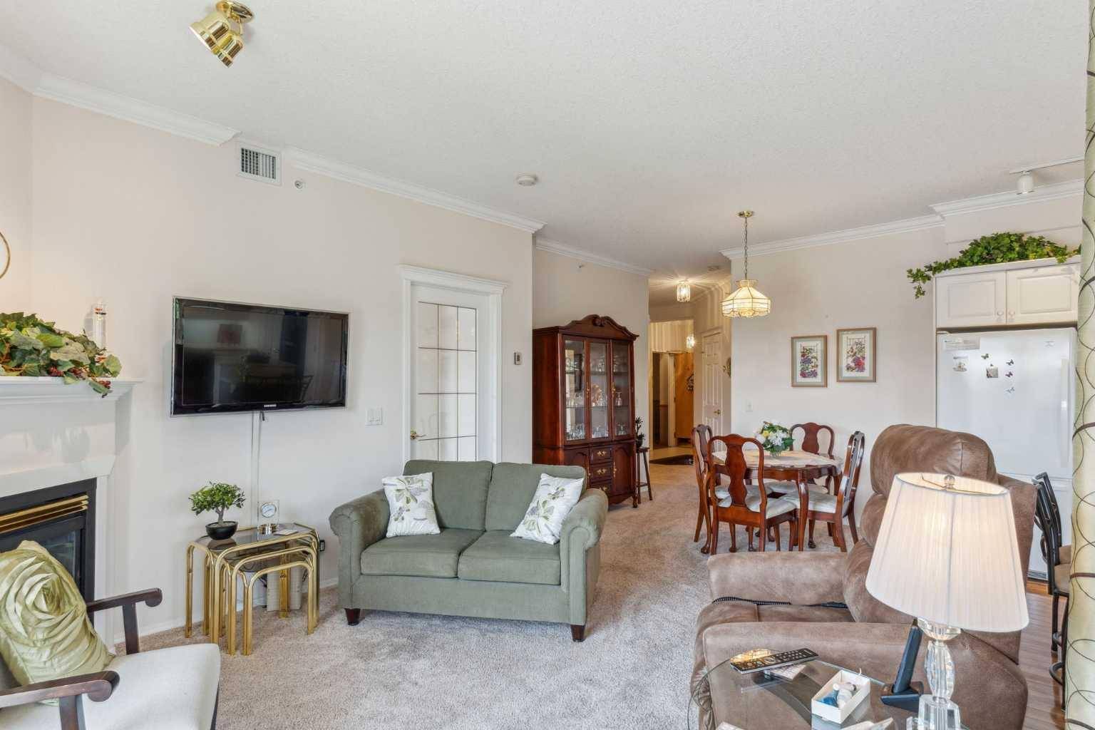 Calgary, AB T2H 3A1,8535 Bonaventure DR SE #453
