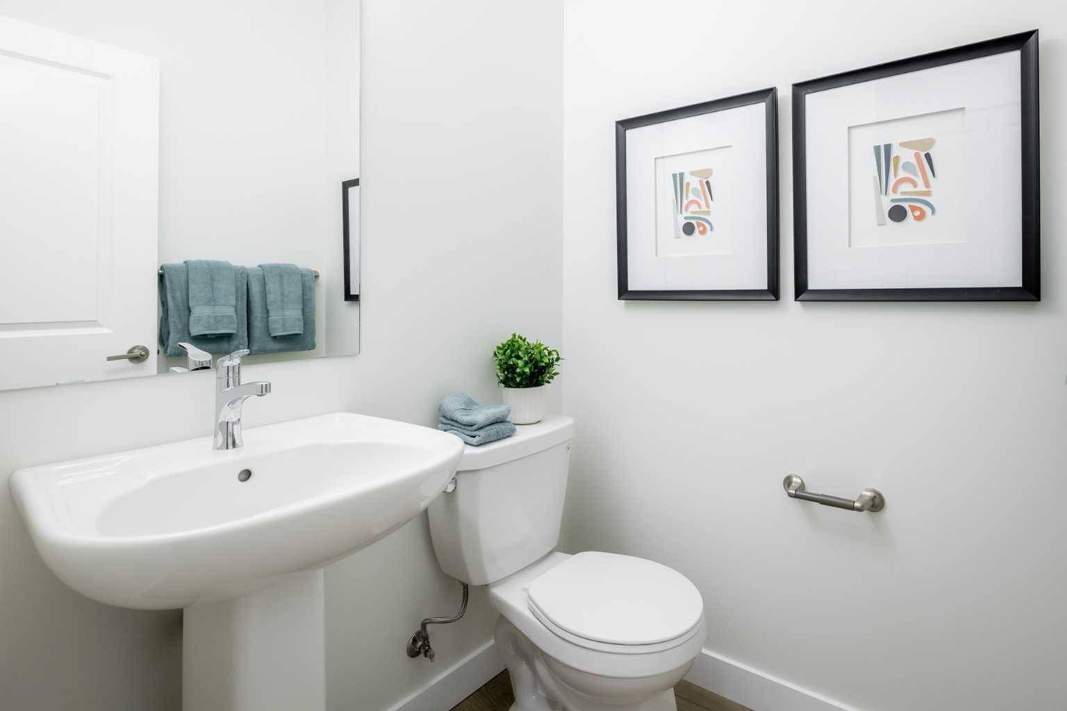 Calgary, AB T3S 0M1,330 Sora WAY SE