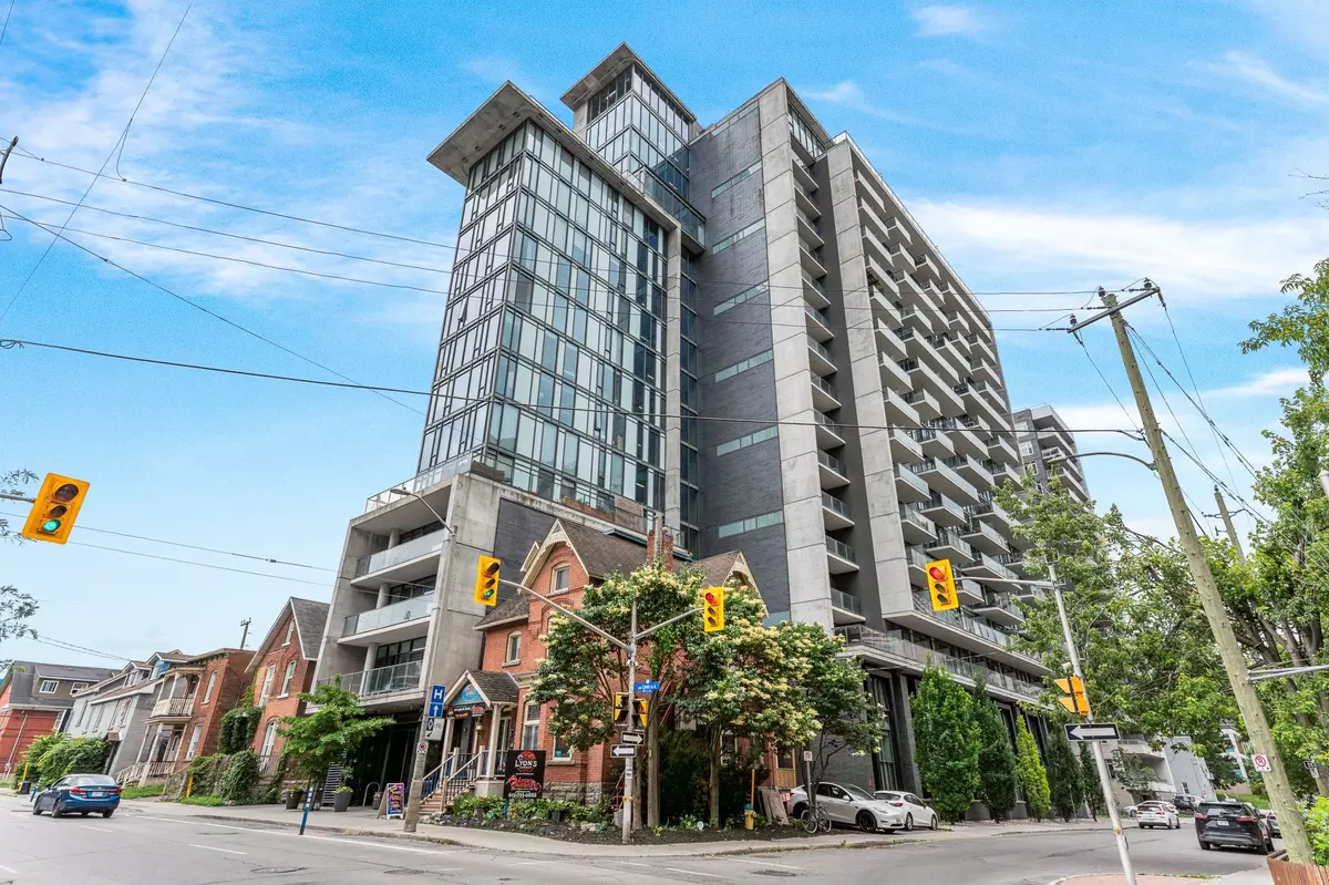 Ottawa Centre, ON K1R 0C1,224 Lyon ST #303