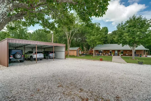 Anna, TX 75409,9411 County Road 423