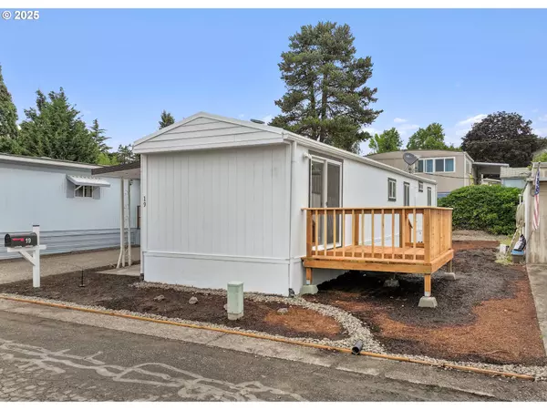 Milwaukie, OR 97267,4424 SE ROETHE RD #19