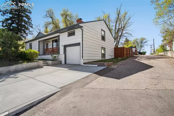 Colorado Springs, CO 80909,1317 E Uintah ST