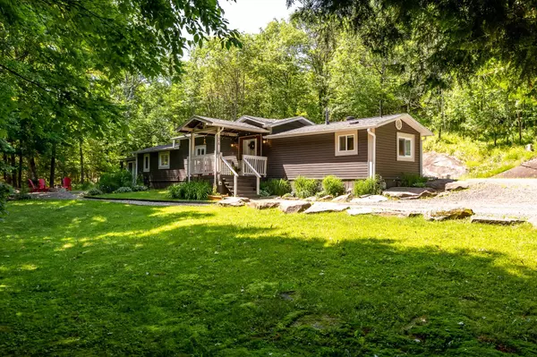 34 Mount Vernon TRL, Huntsville, ON P1H 1E6