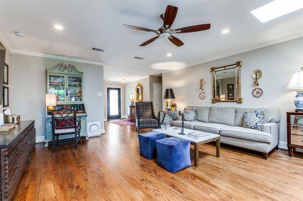Dallas, TX 75248,6647 Leameadow Drive