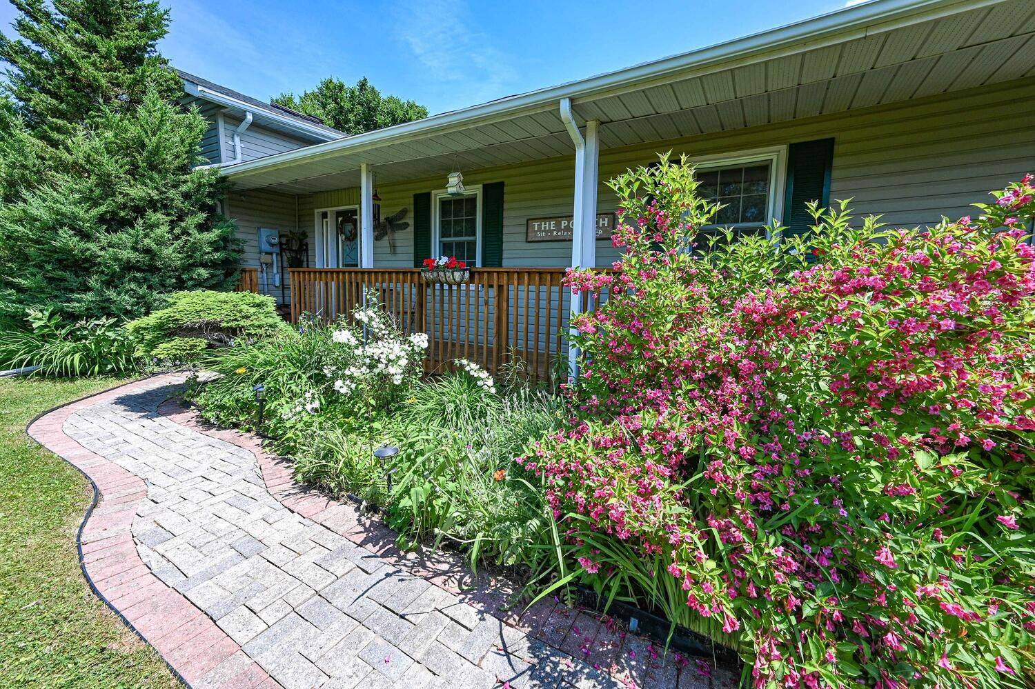 Rideau Lakes, ON K7A 4S5,193 Kellys RD