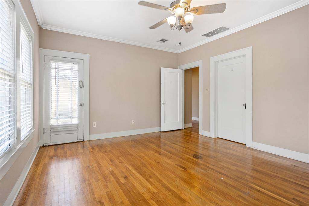 Fort Worth, TX 76109,2513 Wabash Avenue