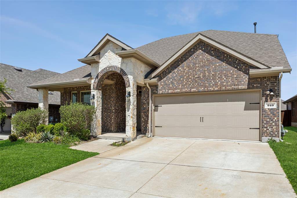 Celina, TX 75009,940 Azure Lane