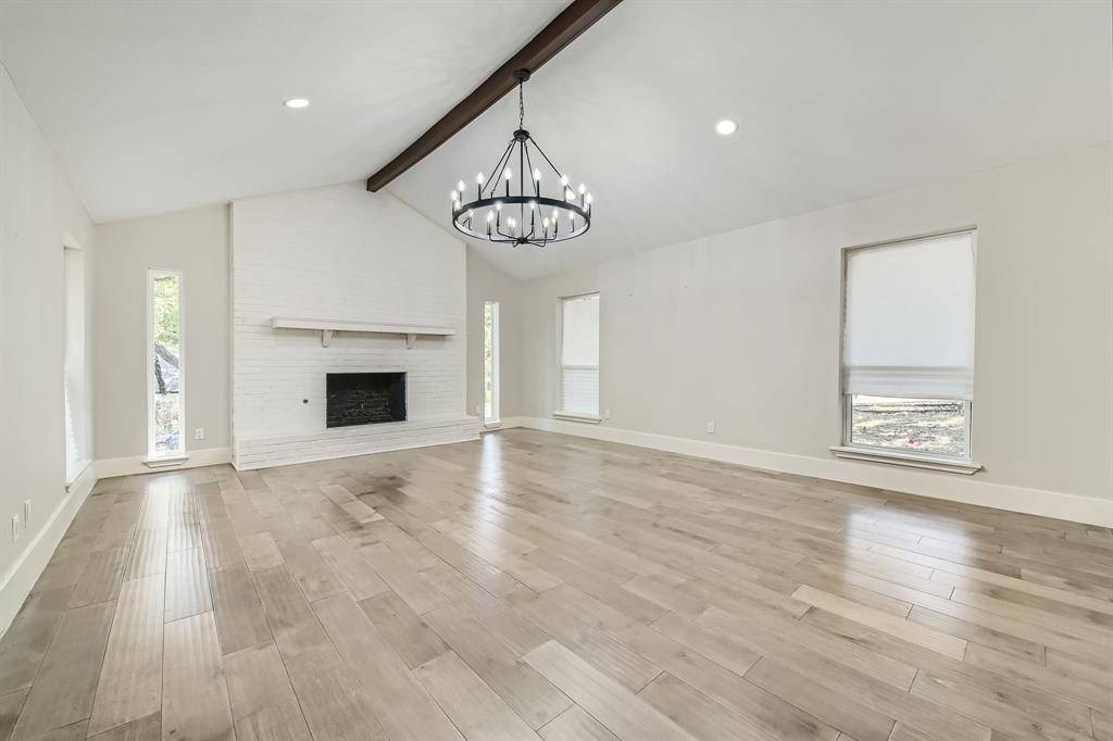 Denton, TX 76205,39 Highview Circle