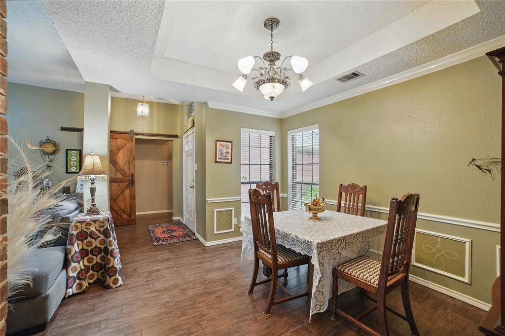 Mesquite, TX 75181,911 Crest Meadow Lane