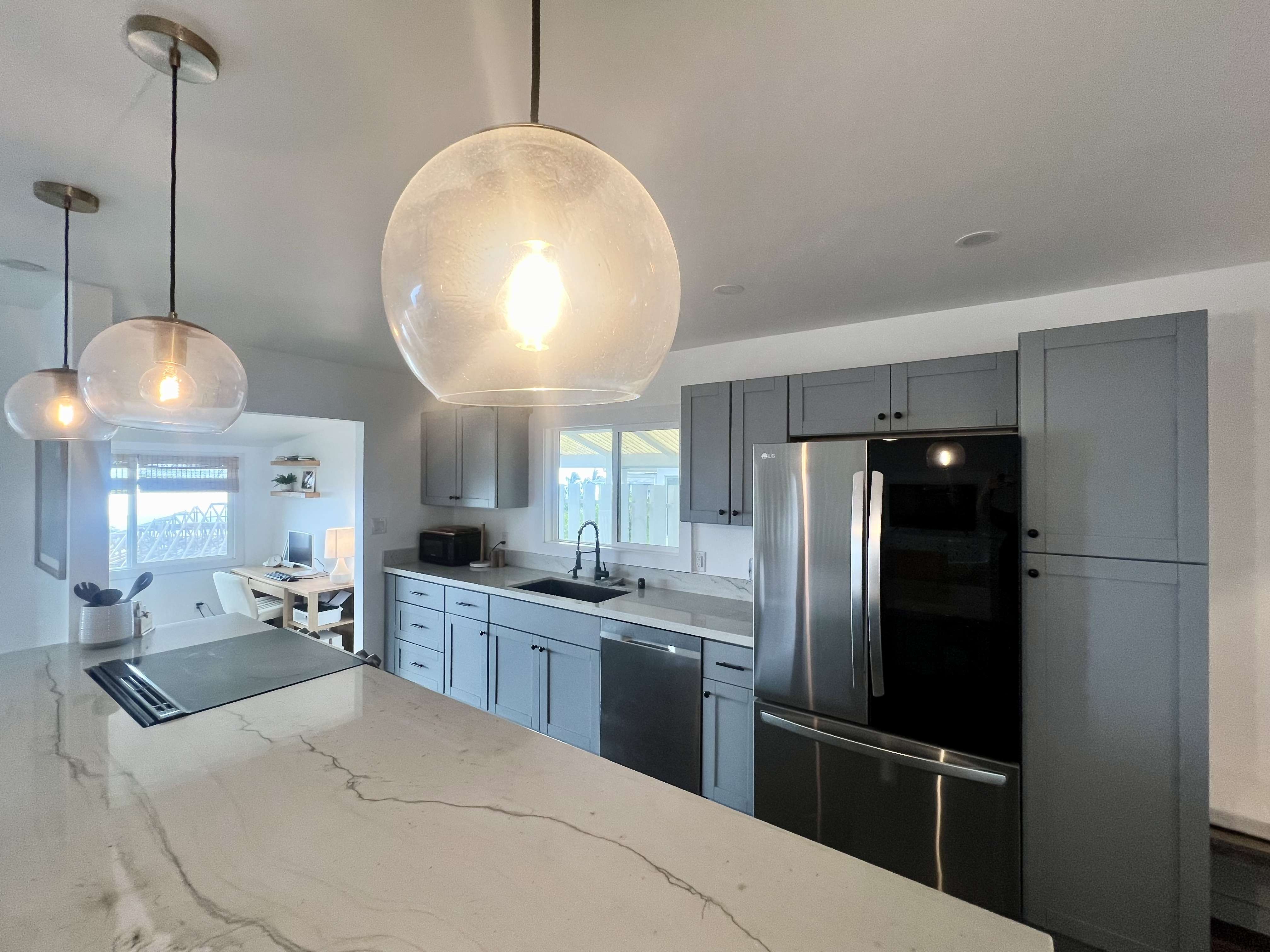 Kailua-kona, HI 96740,73-4180 MALINO PL
