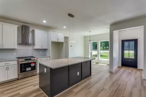 Runaway Bay, TX 76426,103 Jim Walters Drive