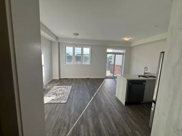 Oshawa, ON L1L 0W5,1536 Wheatcroft DR