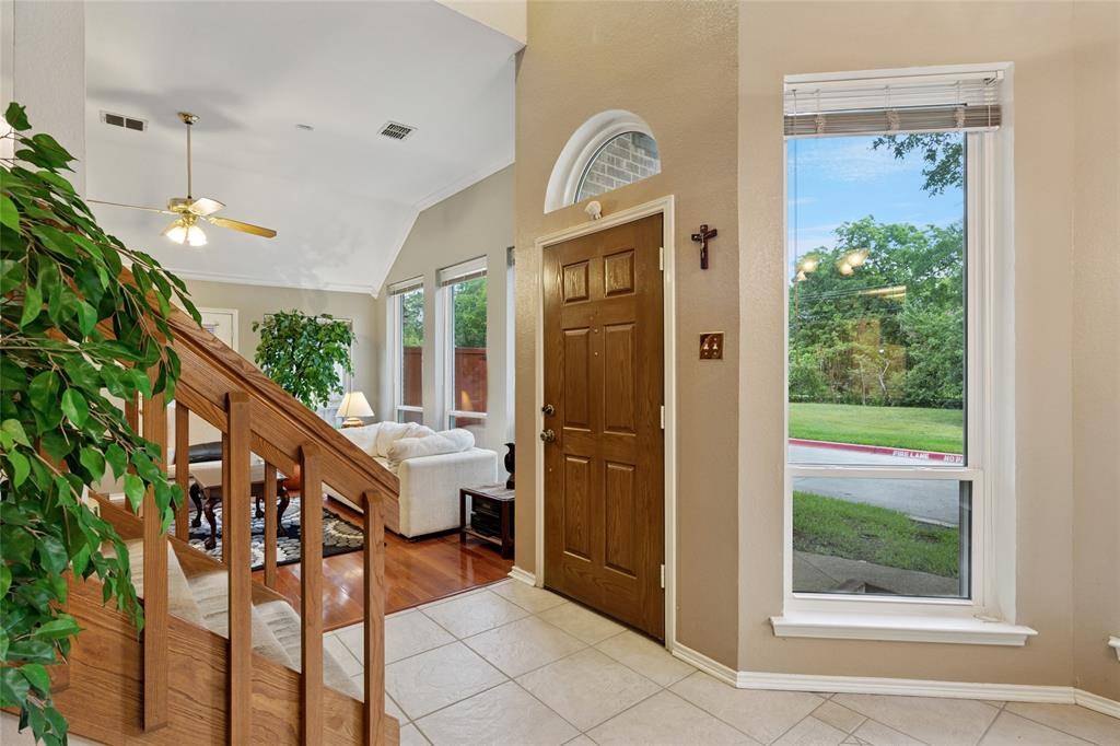 Euless, TX 76039,422 Arbor Creek Drive