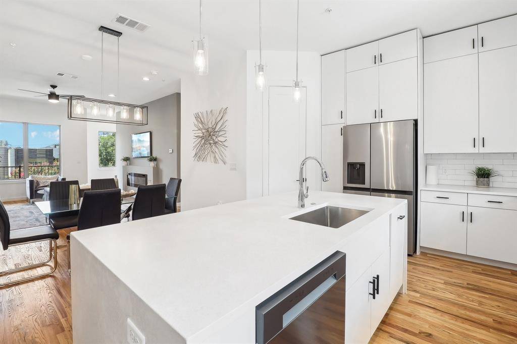 Dallas, TX 75204,4204 San Jacinto Street #105