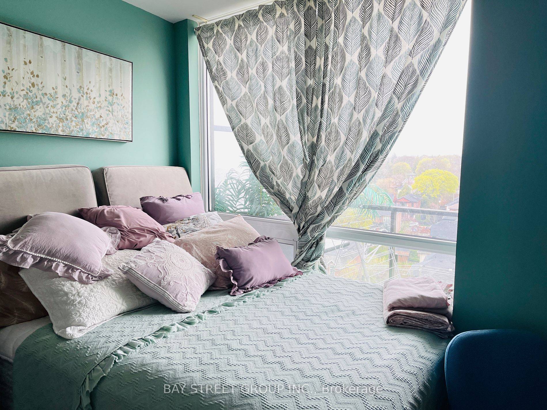 Toronto C03, ON M5P 1H1,60 Berwick AVE #911(Master bedroom)