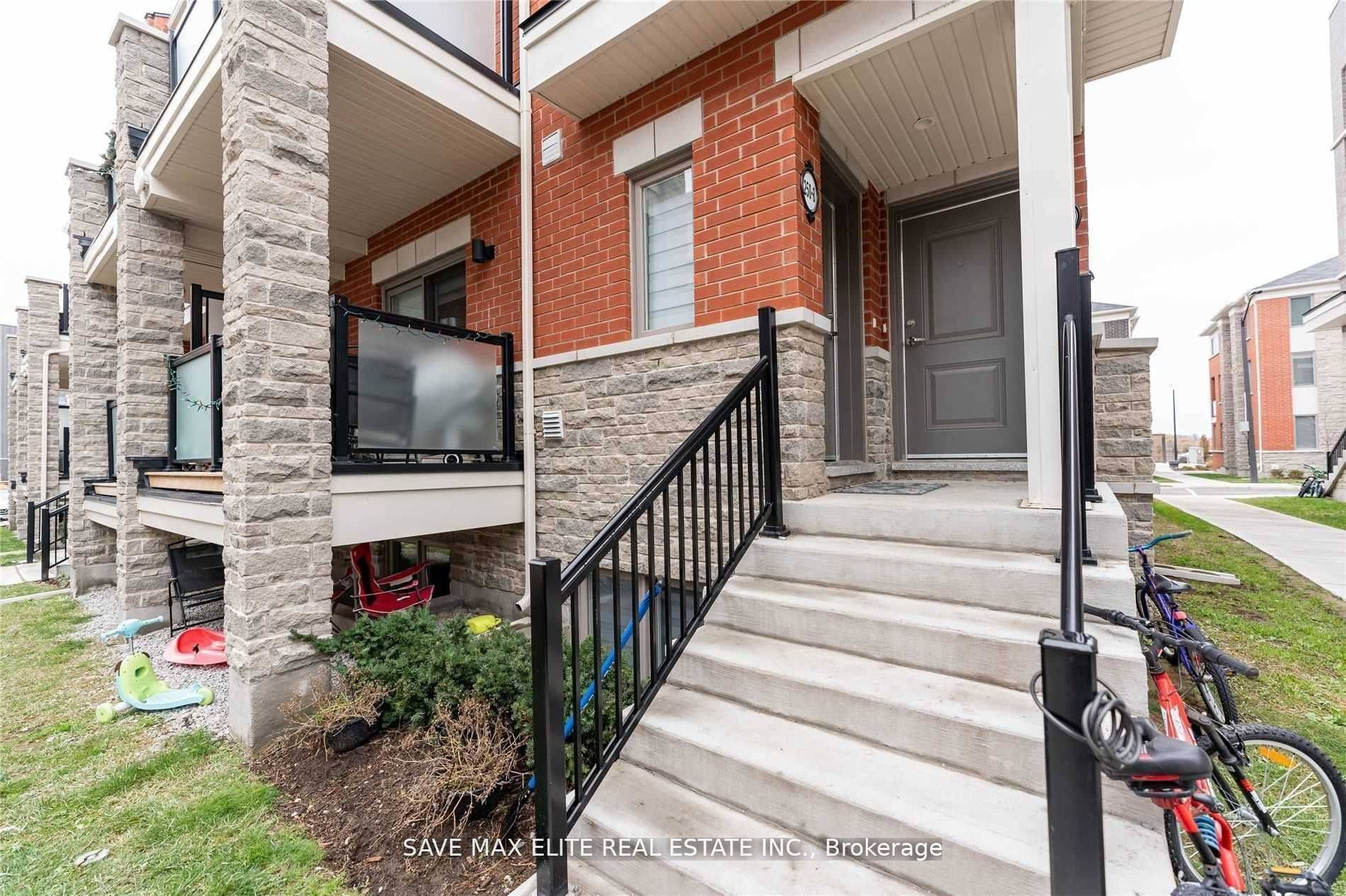 Brampton, ON L7A 5G9,250 Lagerfeld DR #8