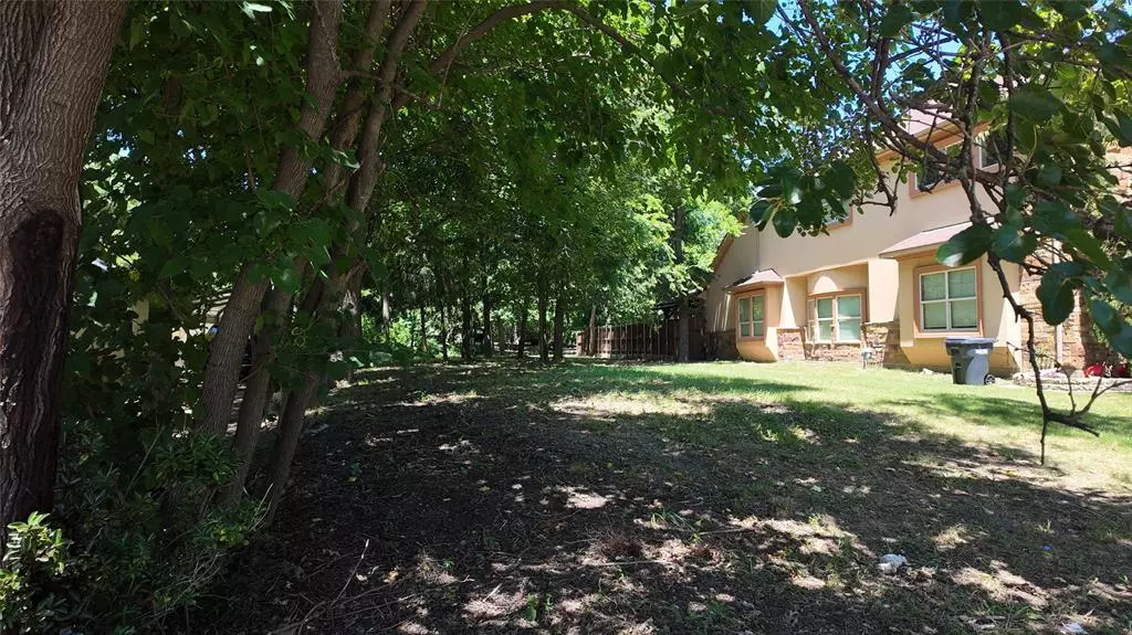 Mckinney, TX 75069,1613 N Bradley Street
