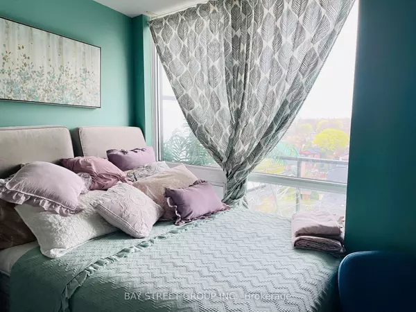 Toronto C03, ON M5P 1H1,60 Berwick AVE #911(Master bedroom)