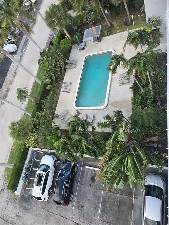 Pompano Beach, FL 33062,3212 NE 12th St #303